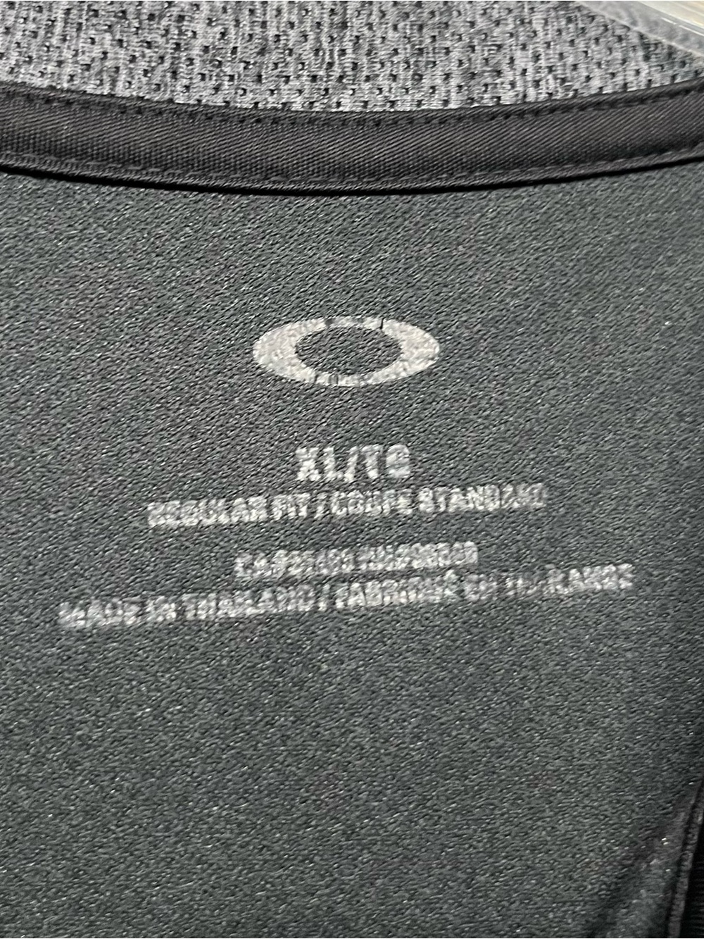 Oakley polo size XL - Picture 3 of 6